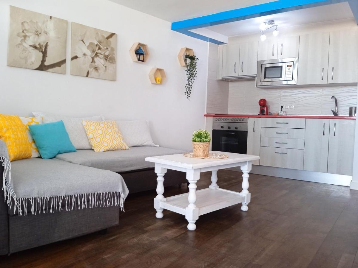 Bellavista Apartment ตอร์เรโมลิโนส ภายนอก รูปภาพ